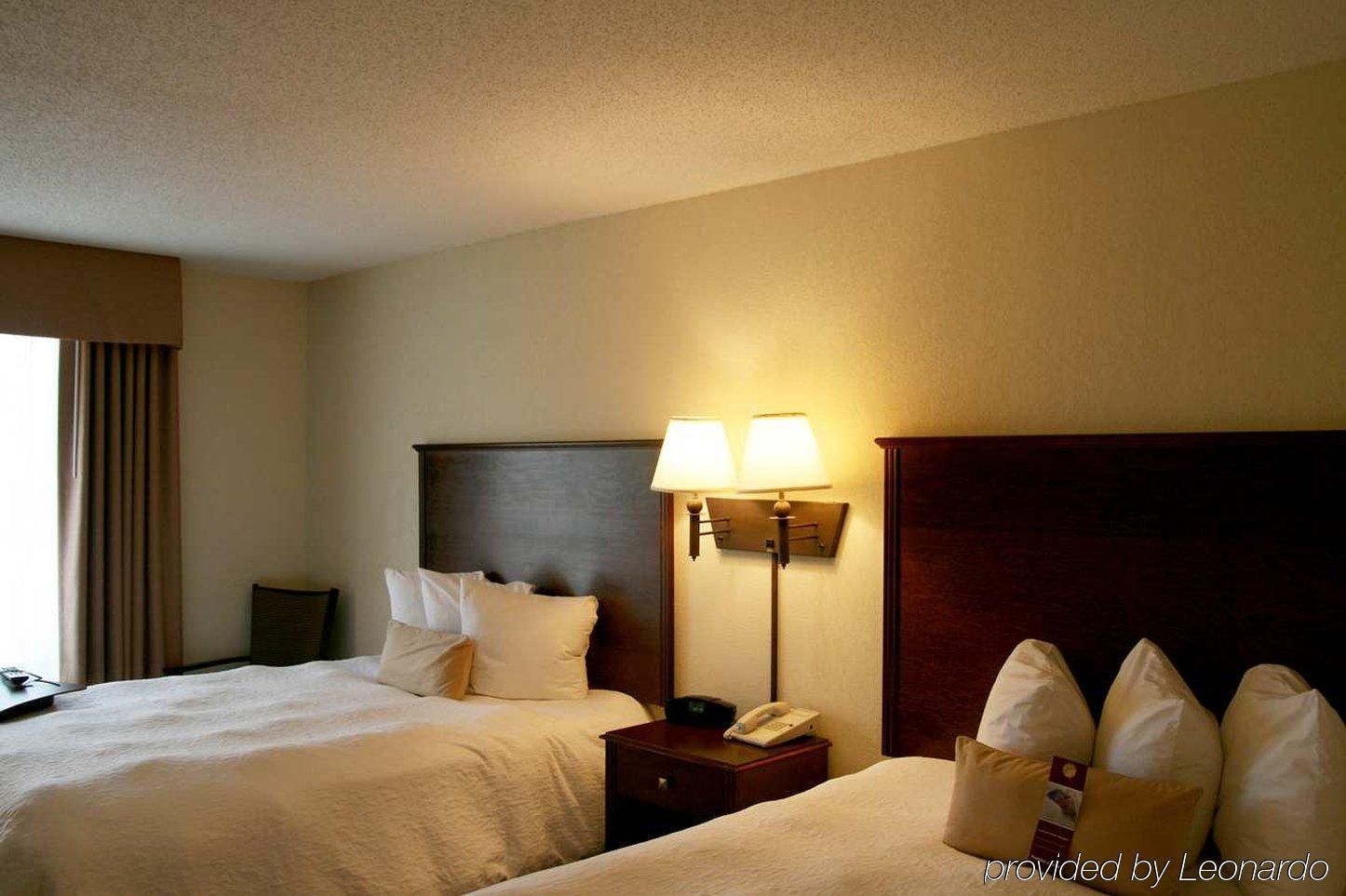 Hampton Inn & Suites Oxford-Anniston Phòng bức ảnh