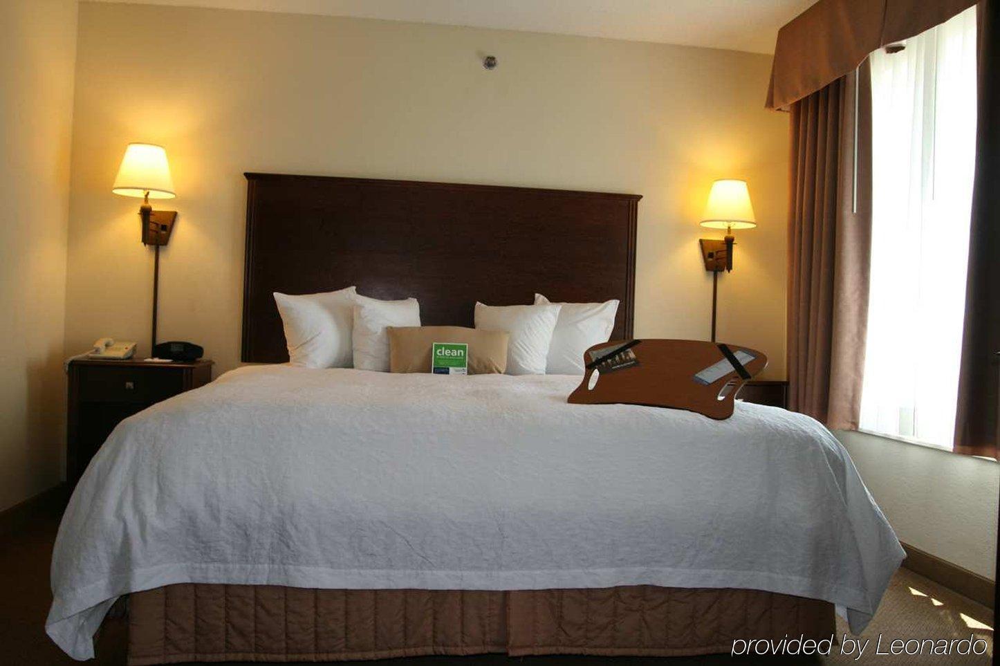 Hampton Inn & Suites Oxford-Anniston Phòng bức ảnh